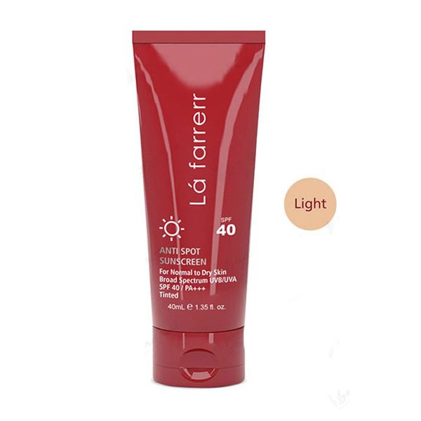 کرم ضد آفتاب و ضد لک رنگی لافارر مخصوص پوست های خشک و معمولی رنگ روشن SPF40